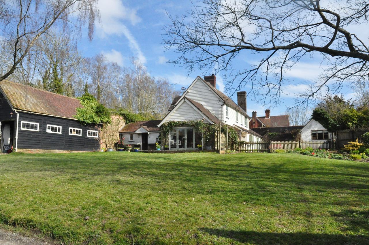 Wadhurst 리틀 타이드브룩 팜 B&B 외부 사진